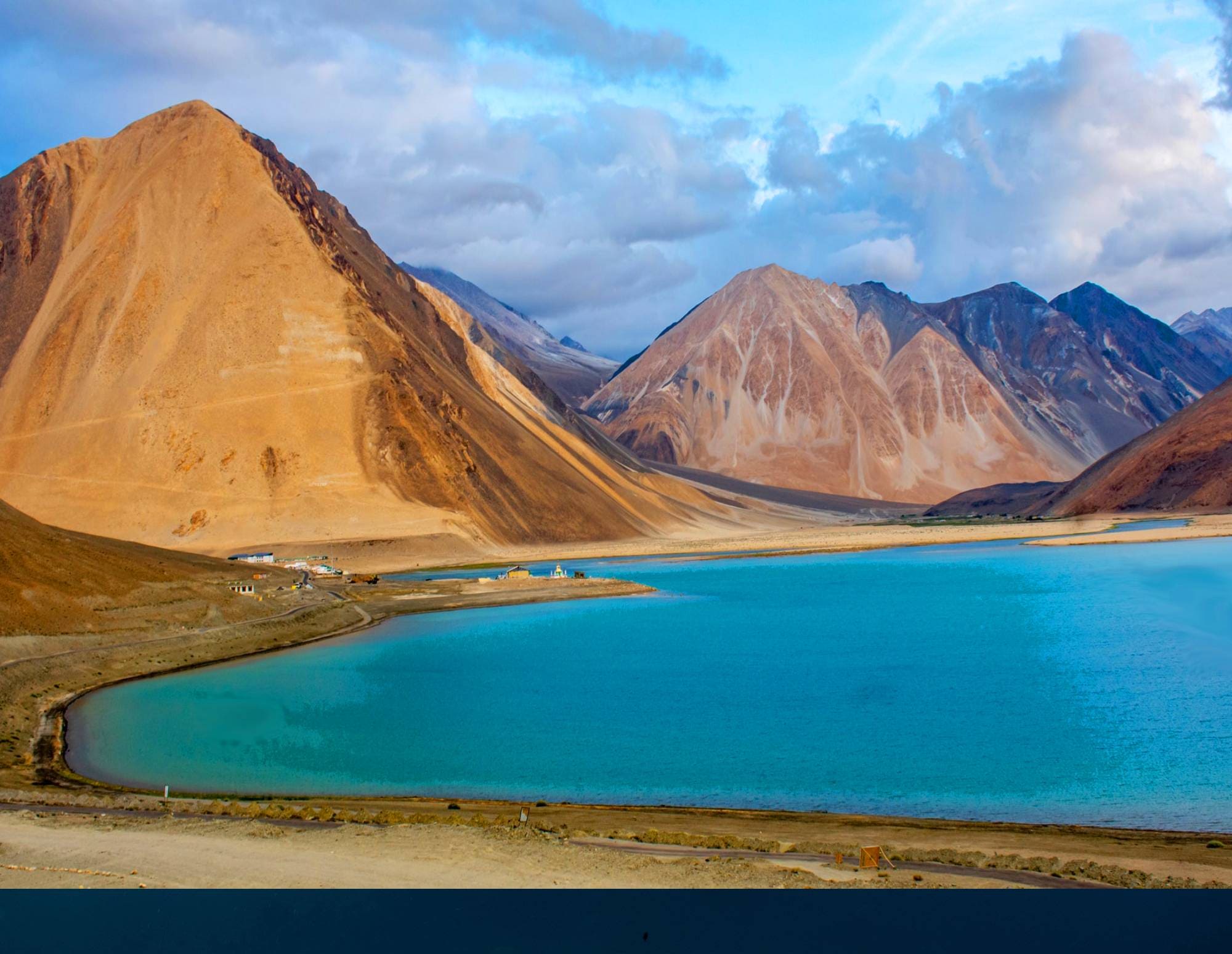 luxury hotel in leh ladakh